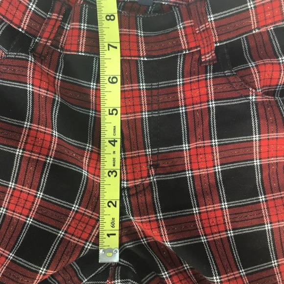 Tommy Hilfiger Plaid Pants. Red, Black, Gold Size7 - Picture 6 of 8